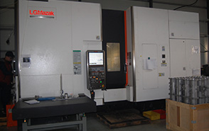 マシニングセンタ